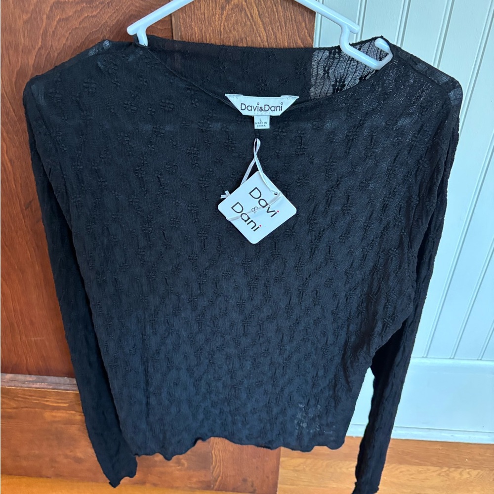 DAVI & DANI Black Textured Long Sleeve Mesh Top